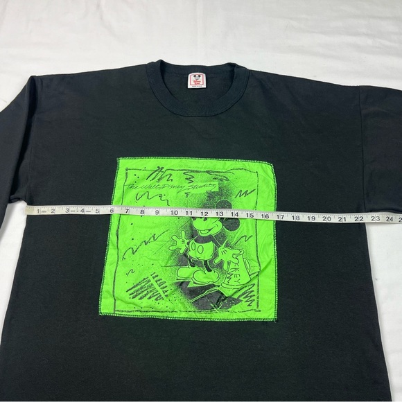 Vtg Disney Wear Mickey Mouse Crewneck Sweatshirt Sz Large 90s Scallop Cut B6 - Picture 6 of 7